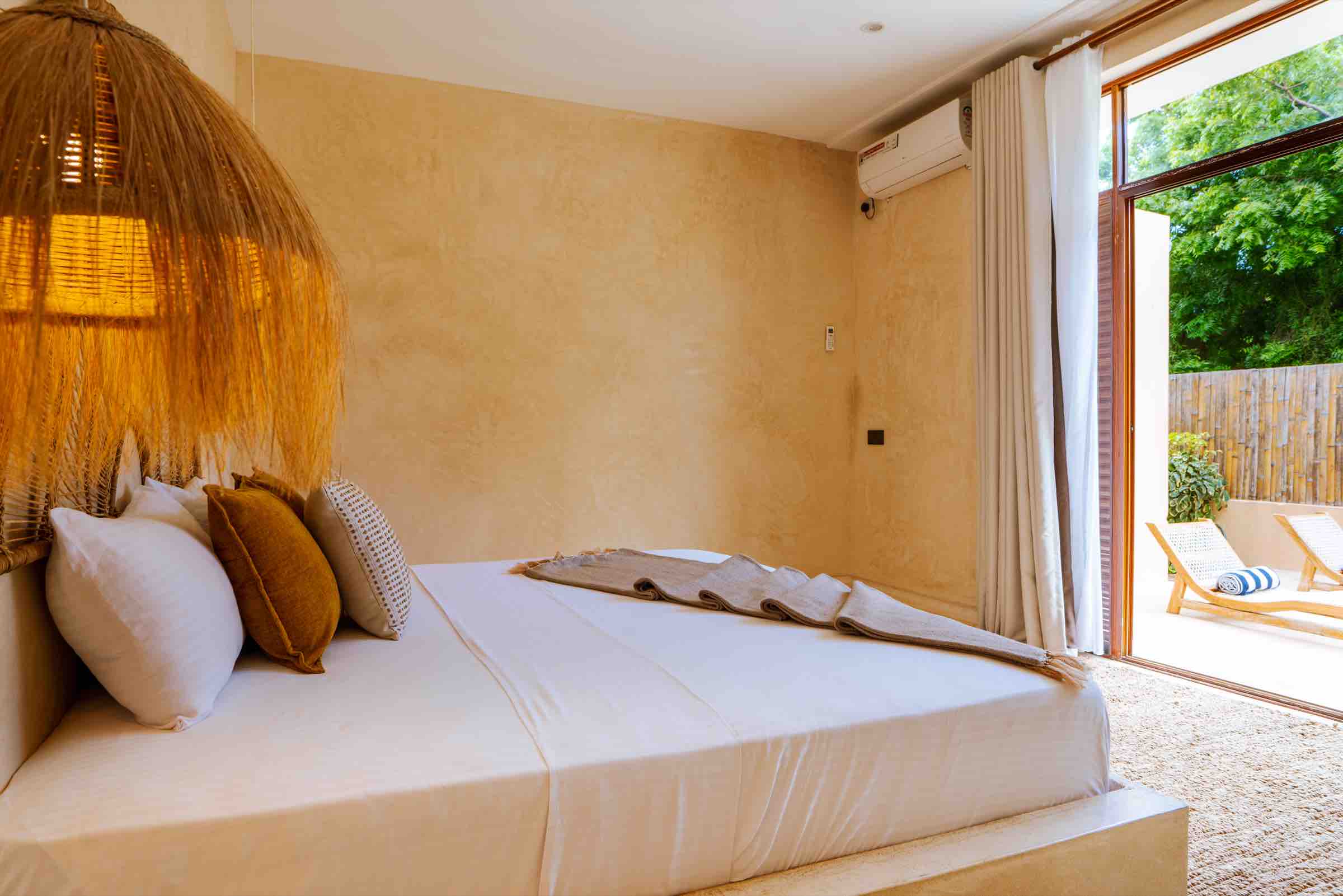 Courtyard Suite interior with pool view